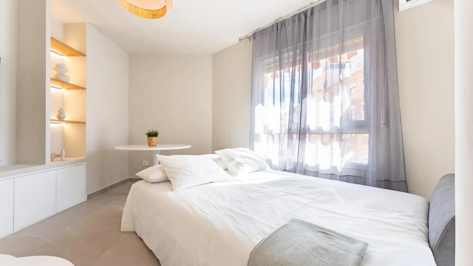 Trinidad By Carohomes Málaga